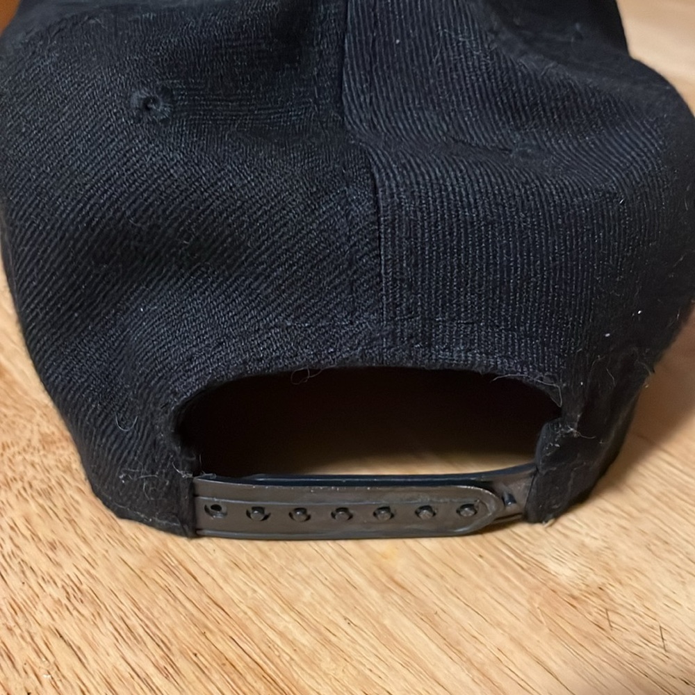 The Flash hat - Picture 3 of 4